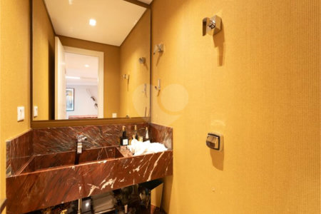 Apartamento a venda nos Jardins 262 m2, 3 suites e 3 vagas