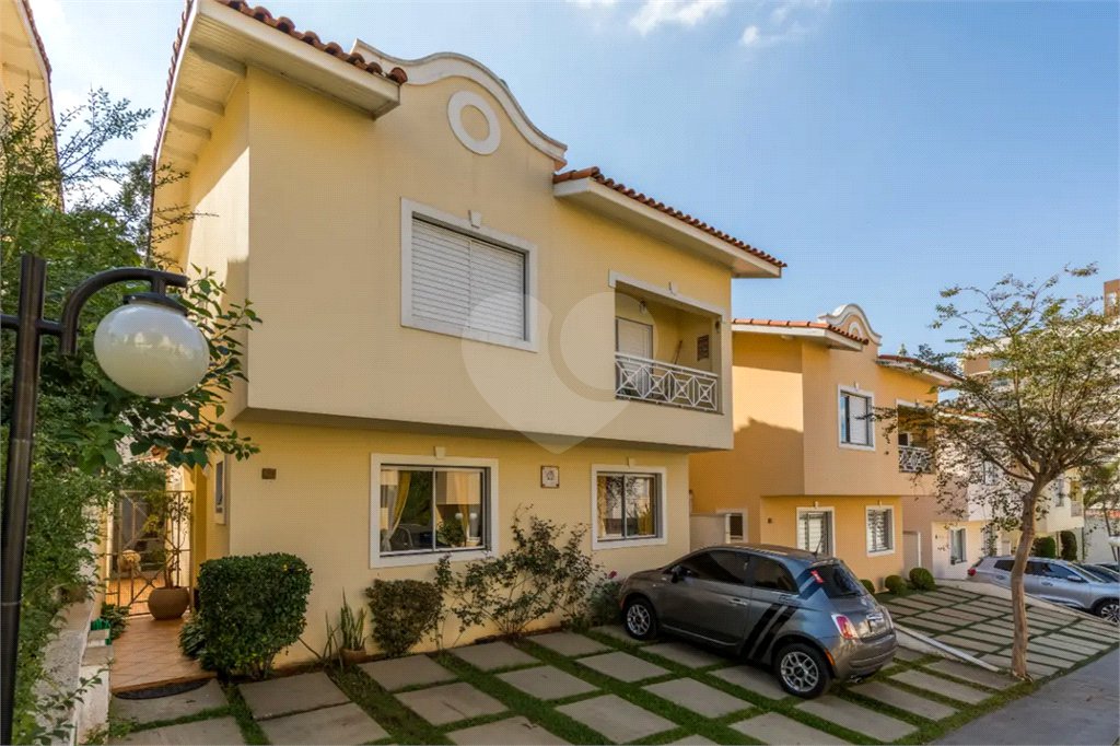 Casa à venda com 3 suítes no condomínio Villas Nova Tatuapé I, São Paulo - SP