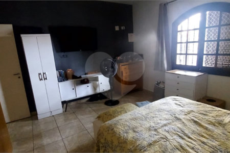 Casa à venda com 3 quartos, sendo 1 suíte, em Perdizes, São Paulo, SP