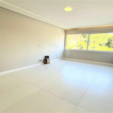 Apartamento à venda com 3 quartos, sendo 1 suíte, em Laranjeiras, Rio de Janeiro, RJ