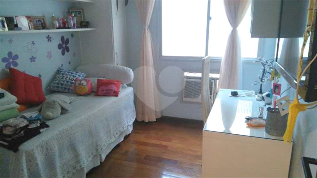 Apartamento à venda com 4 quartos, sendo 2 suítes,  em Tijuca, Rio de Janeiro, RJ