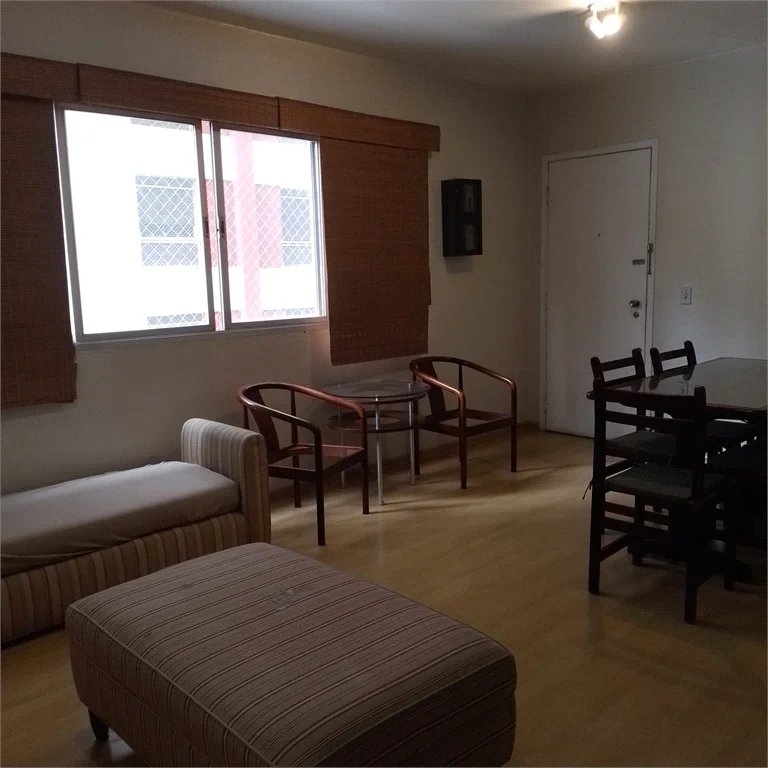 Apartamento à venda com 3 quartos, sendo 1 suíte, em Pinheiros, São Paulo, SP