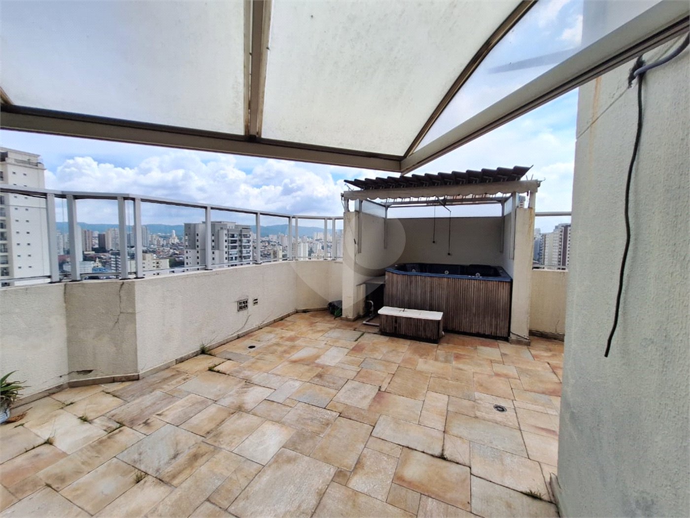 Cobertura à venda com 2 quartos, sendo 1 suíte, em Santa Teresinha, São Paulo, SP
