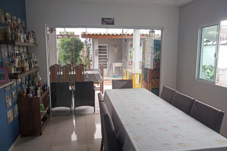 Casa à venda com 4 quartos, sendo 3 suítes, no condomínio Refúgio do Sauá I, Atibaia - SP
