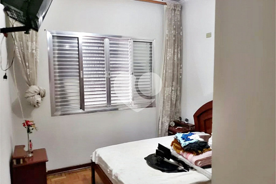 Sobrado à venda com 4 quartos em Vila Nova Cachoeirinha, São Paulo, SP