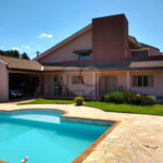 Sobrado à venda com 4 quartos, sendo 1 suíte,  em Vila Asem, Itapetininga, SP