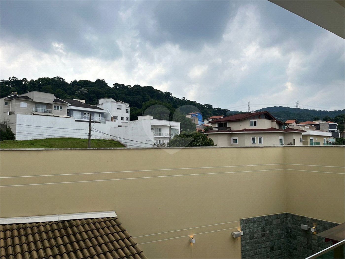 Casa à venda com 5 suítes no condomínio Mirante do Horto, São Paulo - SP