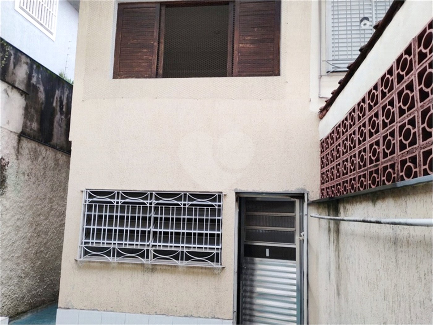 Sobrado à venda com 2 quartos em Vila Nivi, São Paulo, SP