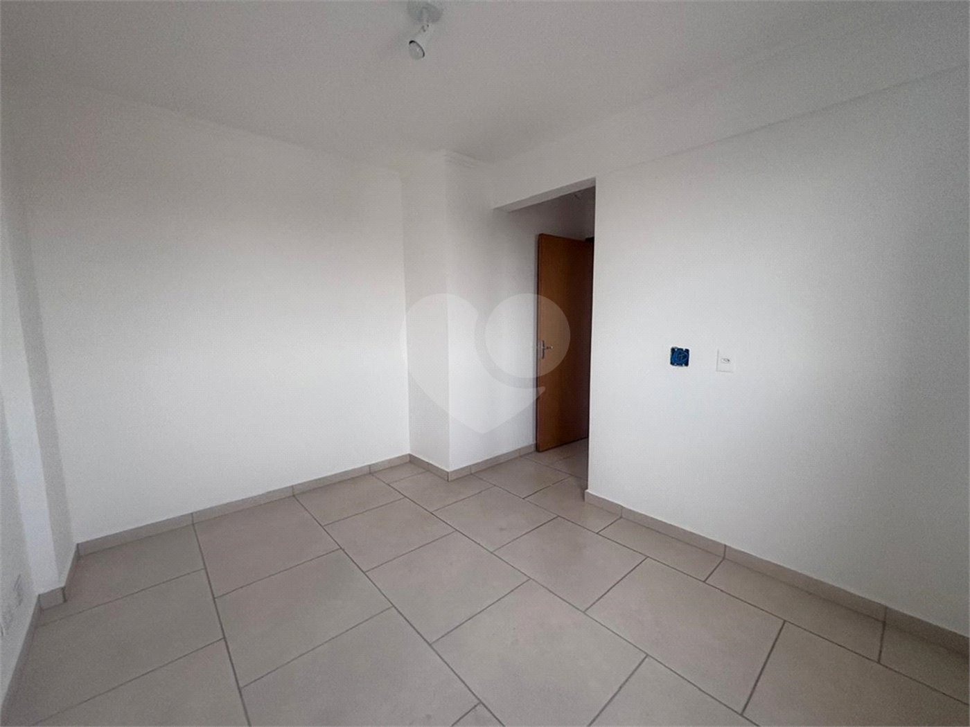 Apartamento à venda com 2 quartos, sendo 1 suíte, em Jardim Piratininga, Sorocaba, SP