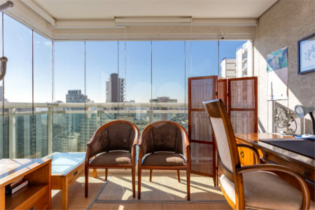 Apartamento à venda com 3 suítes em Vila Mariana, São Paulo, SP