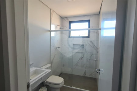 Casa à venda com 3 suítes em Vila Nastri, Itapetininga, SP