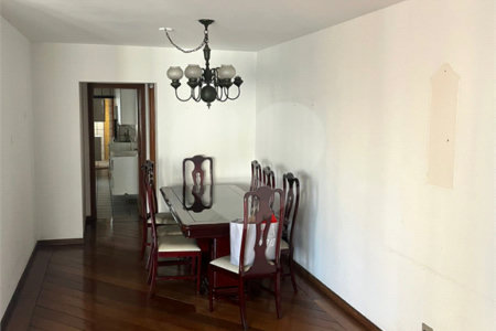 Apartamento à venda com 4 suítes em Vila Uberabinha, São Paulo, SP