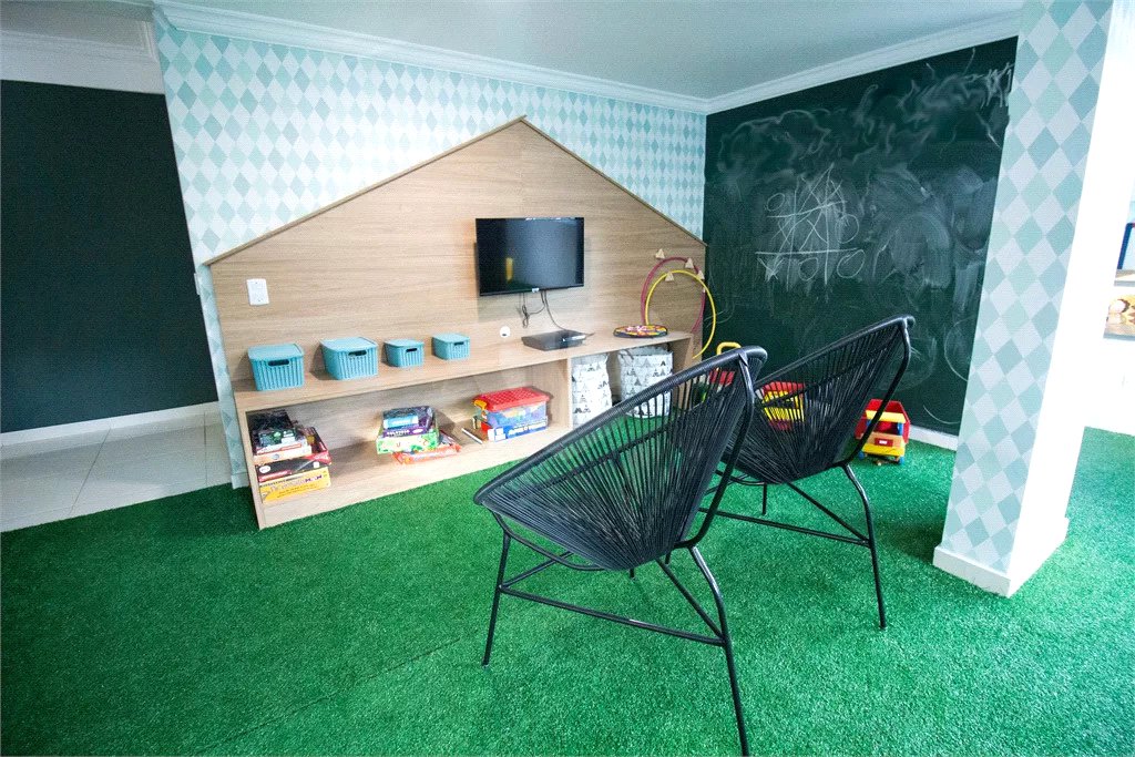 Apartamento à venda com 2 quartos, sendo 1 suíte,  no Centro, São Roque, SP