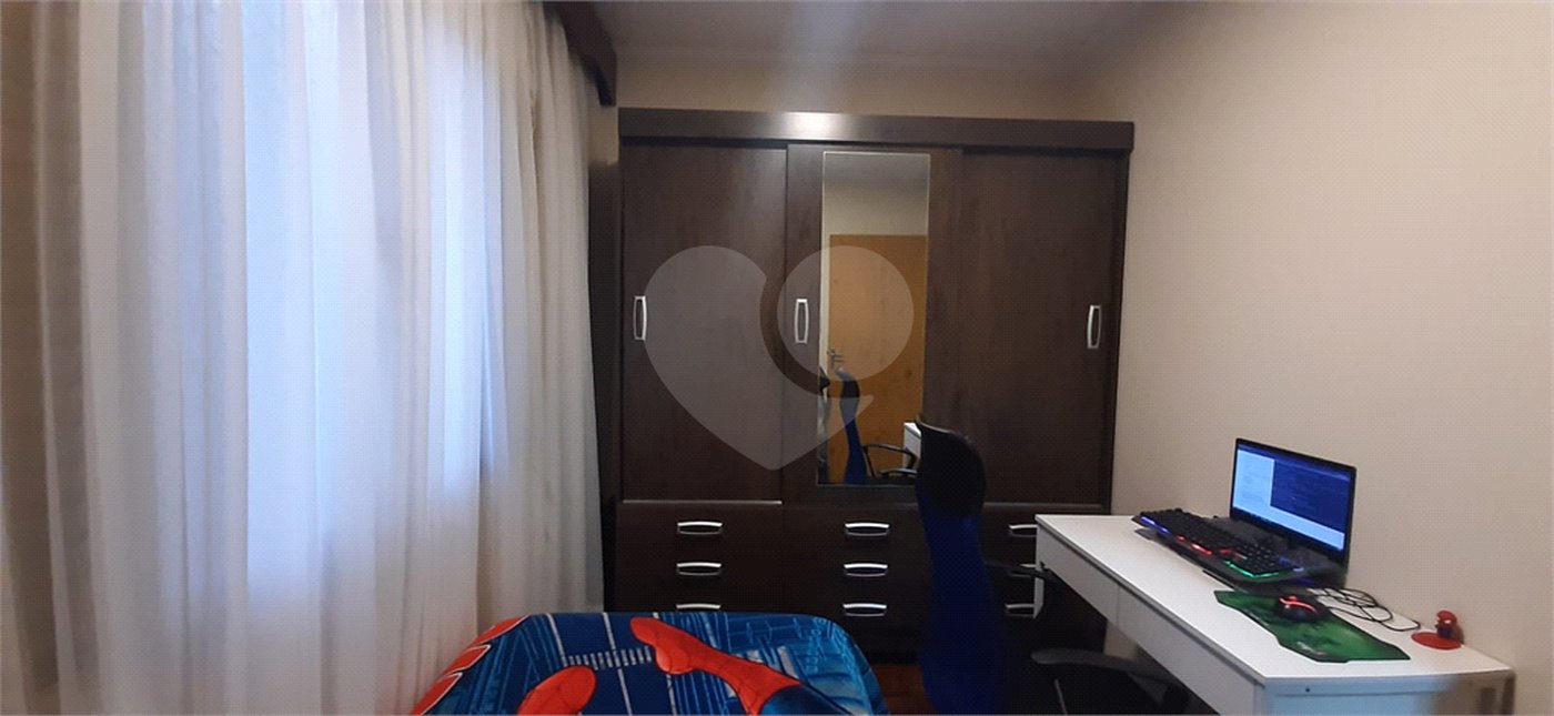 Sobrado à venda com 3 quartos, sendo 1 suíte, em Tremembé, São Paulo, SP