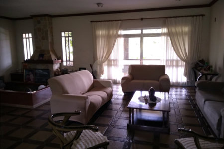 Chácara à venda com 5 quartos, sendo 3 suítes, em Chácaras São Bento, Valinhos, SP