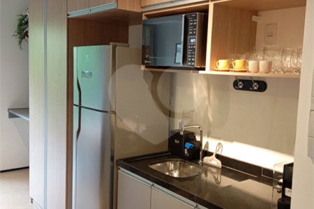 Apartamento à venda ou para alugar com 1 quarto em Cerqueira César, São Paulo, SP
