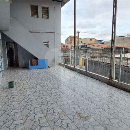 Sobrado à venda com 2 quartos, sendo 1 suíte, em Vila Zat, São Paulo, SP