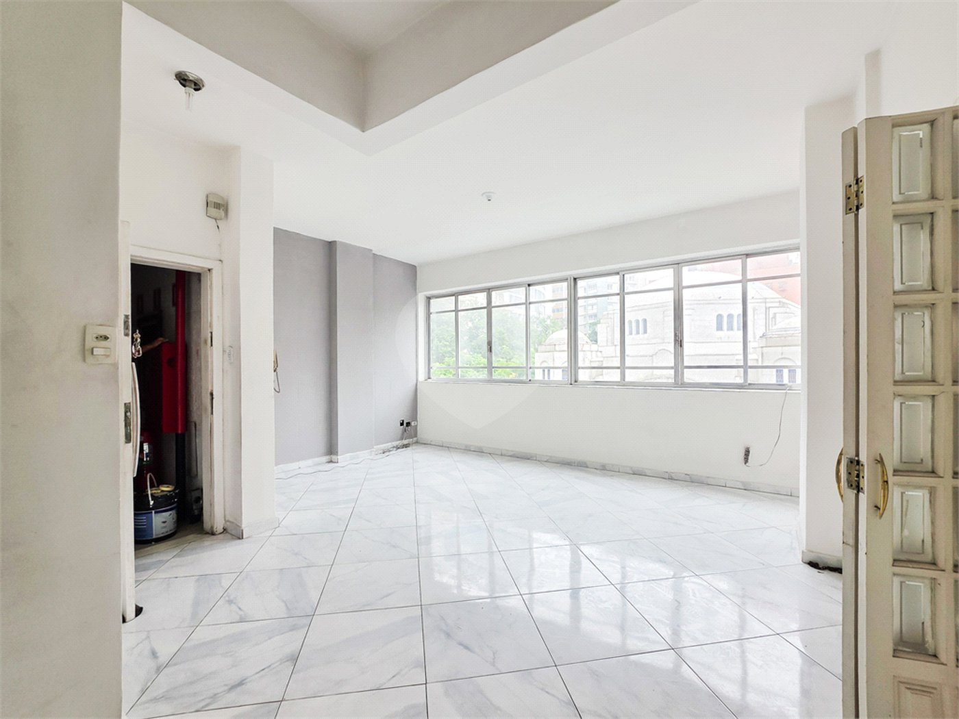 Apartamento - Bela Vista - 2 Quartos / Dormitórios - Venda / Compra