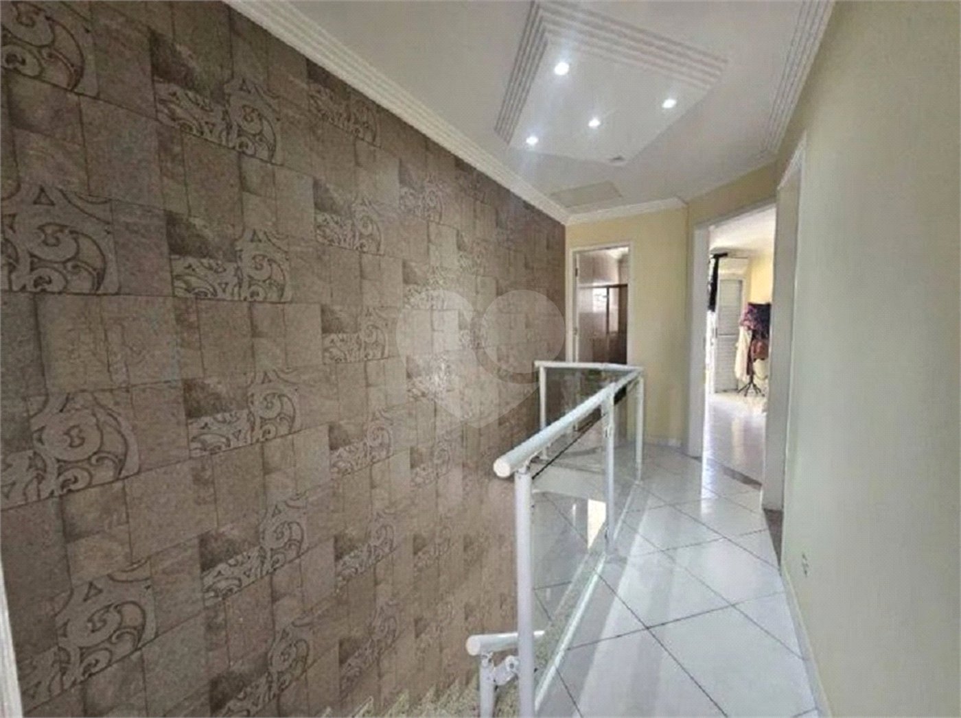 Casa à venda com 3 quartos, sendo 1 suíte,  no condomínio Residencial Villagio Vitória, Guarulhos - SP