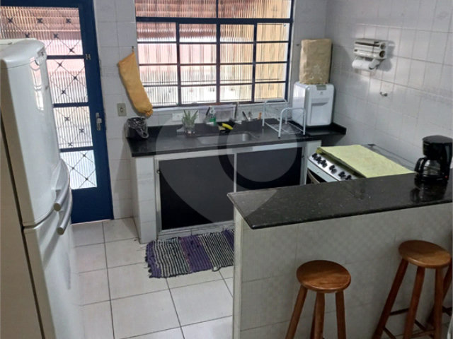 Sobrado à venda com 3 quartos em Tremembé, São Paulo, SP