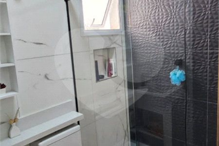 Triplex à venda com 2 quartos, sendo 1 suíte, em Vila Metalúrgica, Santo André, SP