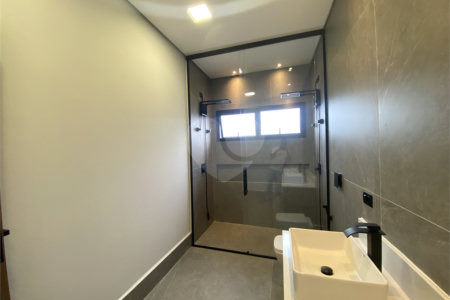 Casa à venda com 3 suítes no condomínio Portal dos Bandeirantes, Salto - SP