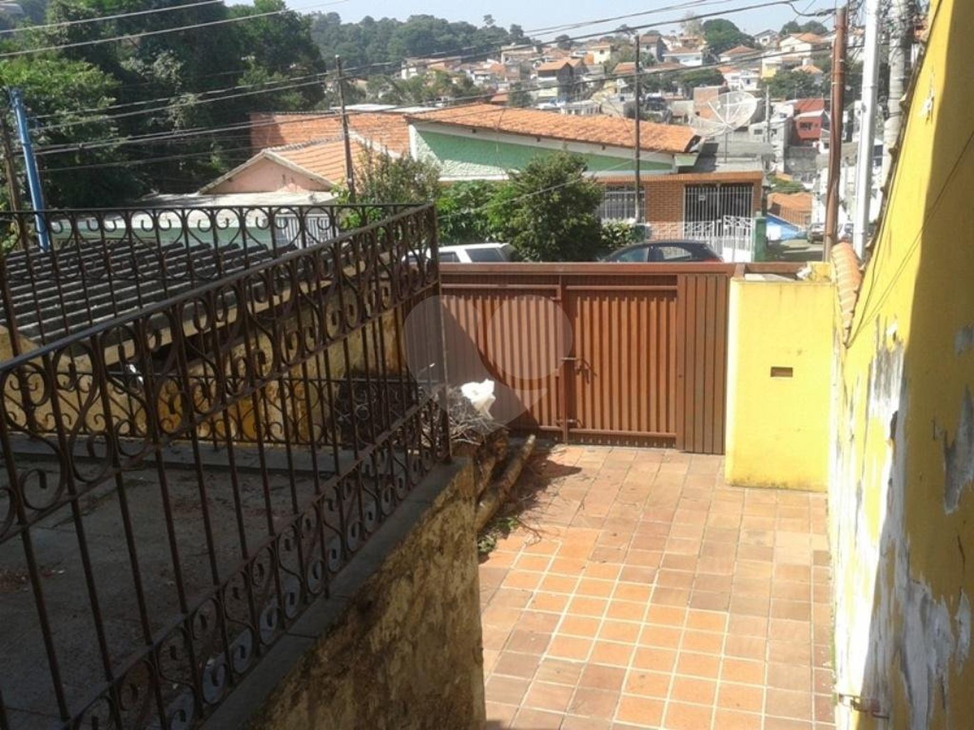Sobrado à venda ou para alugar com 3 quartos, sendo 1 suíte,  em Horto, São Paulo, SP