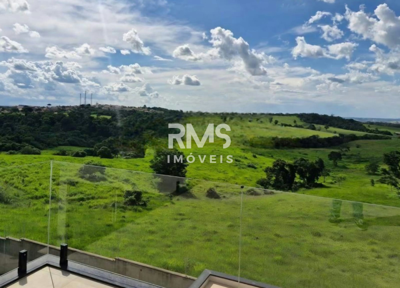 Casa à venda com 3 suítes no condomínio Residencial Saint Paul, Itu - SP