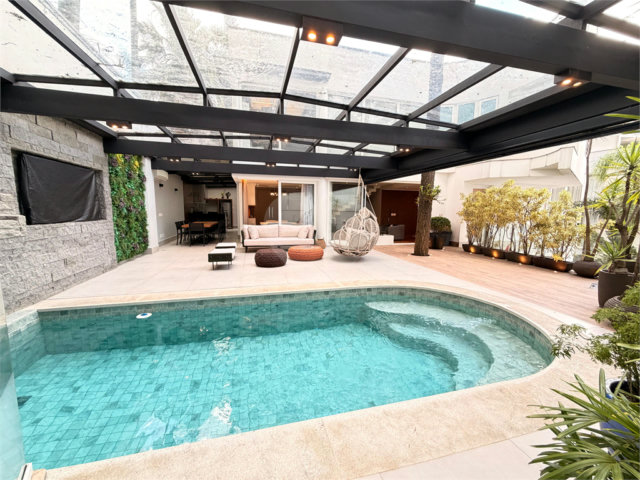 Casa à venda com 4 suítes em Tucuruvi, São Paulo, SP
