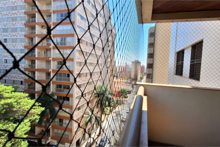 Apartamento à venda com 3 quartos, sendo 1 suíte,  no Centro, Ribeirão Preto, SP