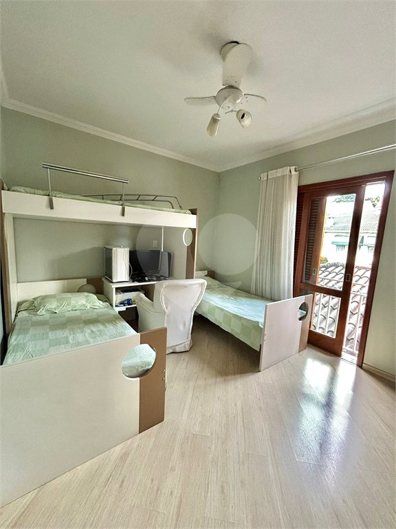 Sobrado à venda ou para alugar com 4 quartos, sendo 2 suítes, em Tremembé, São Paulo, SP