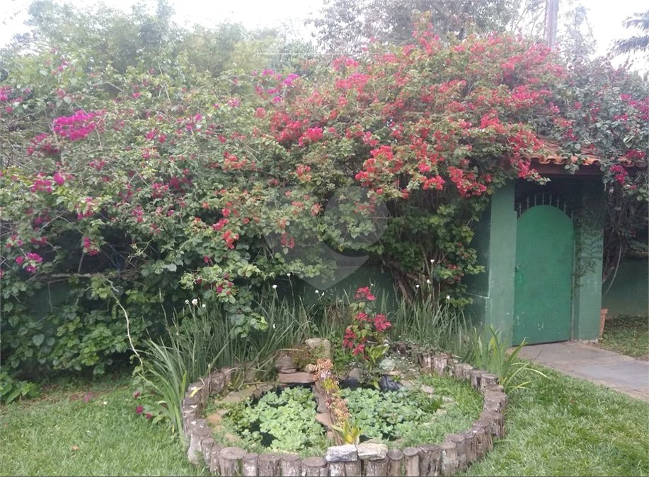 Terreno à venda com 6 quartos no condomínio Quinta dos Lagos, Cotia - SP