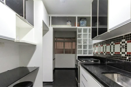 Cobertura à venda com 4 quartos, sendo 1 suíte,  em Jardim Londrina, São Paulo, SP