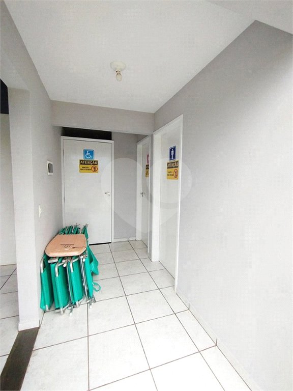 Casa à venda com 3 quartos, sendo 1 suíte, no condomínio Rio das Pedras, Salto - SP