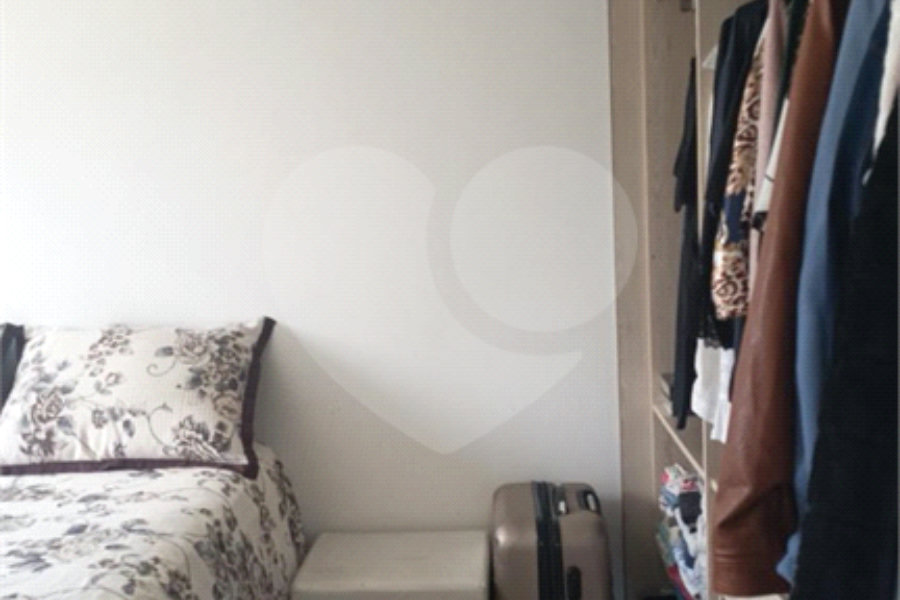 Apartamento à venda com 2 quartos em Horto, São Paulo, SP