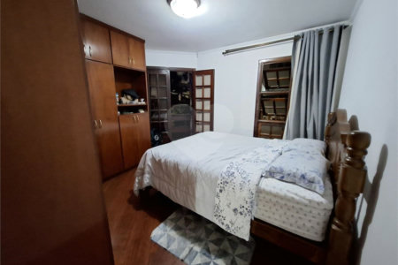 Sobrado à venda com 3 quartos, sendo 1 suíte, em Vila Maria Alta, São Paulo, SP
