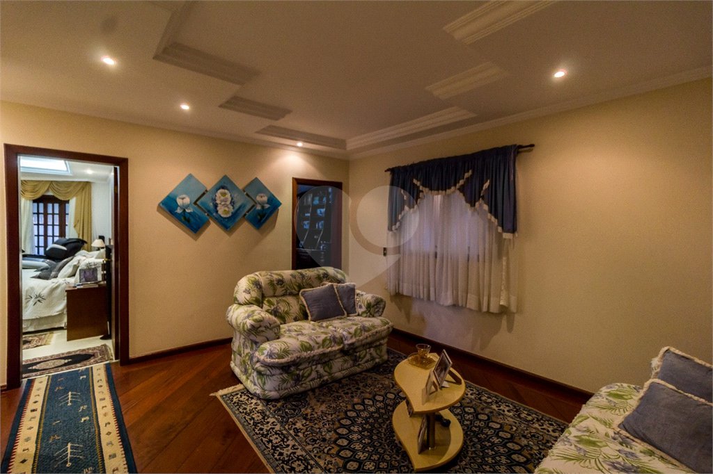 Casa à venda ou para alugar com 5 quartos, sendo 3 suítes, em Independência, São Bernardo do Campo, SP