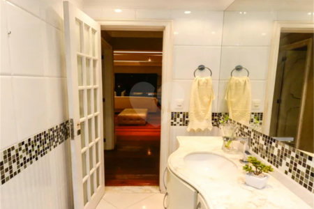 Apartamento à venda com 5 quartos, sendo 2 suítes, em Tijuca, Rio de Janeiro, RJ