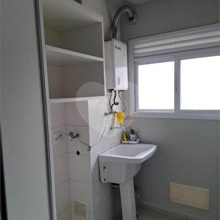 Apartamento para alugar com 2 quartos, sendo 1 suíte,  em Vila Suissa, Mogi das Cruzes, SP