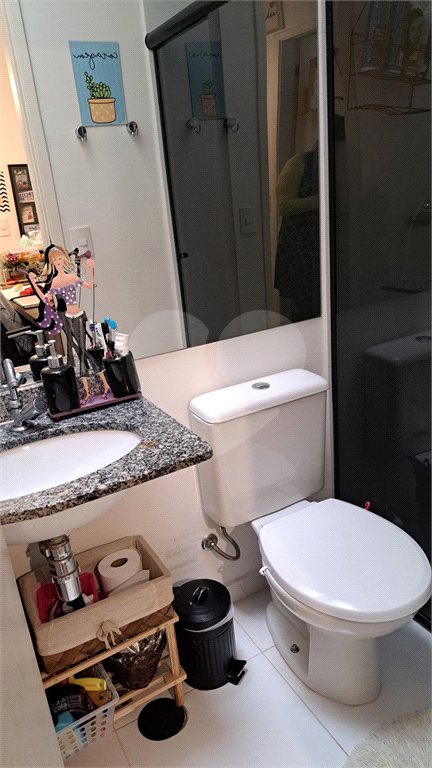 Casa à venda com 3 quartos, sendo 1 suíte,  no condomínio Moradas do Horto, São Paulo - SP