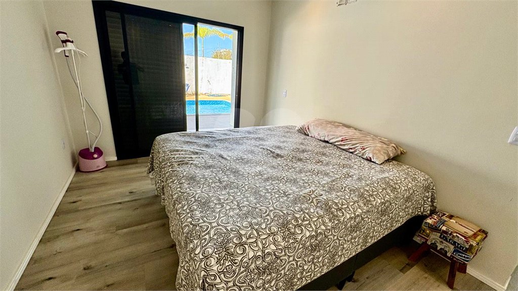 Casa à venda com 3 suítes no condomínio Village Ipanema 2, Araçoiaba da Serra - SP