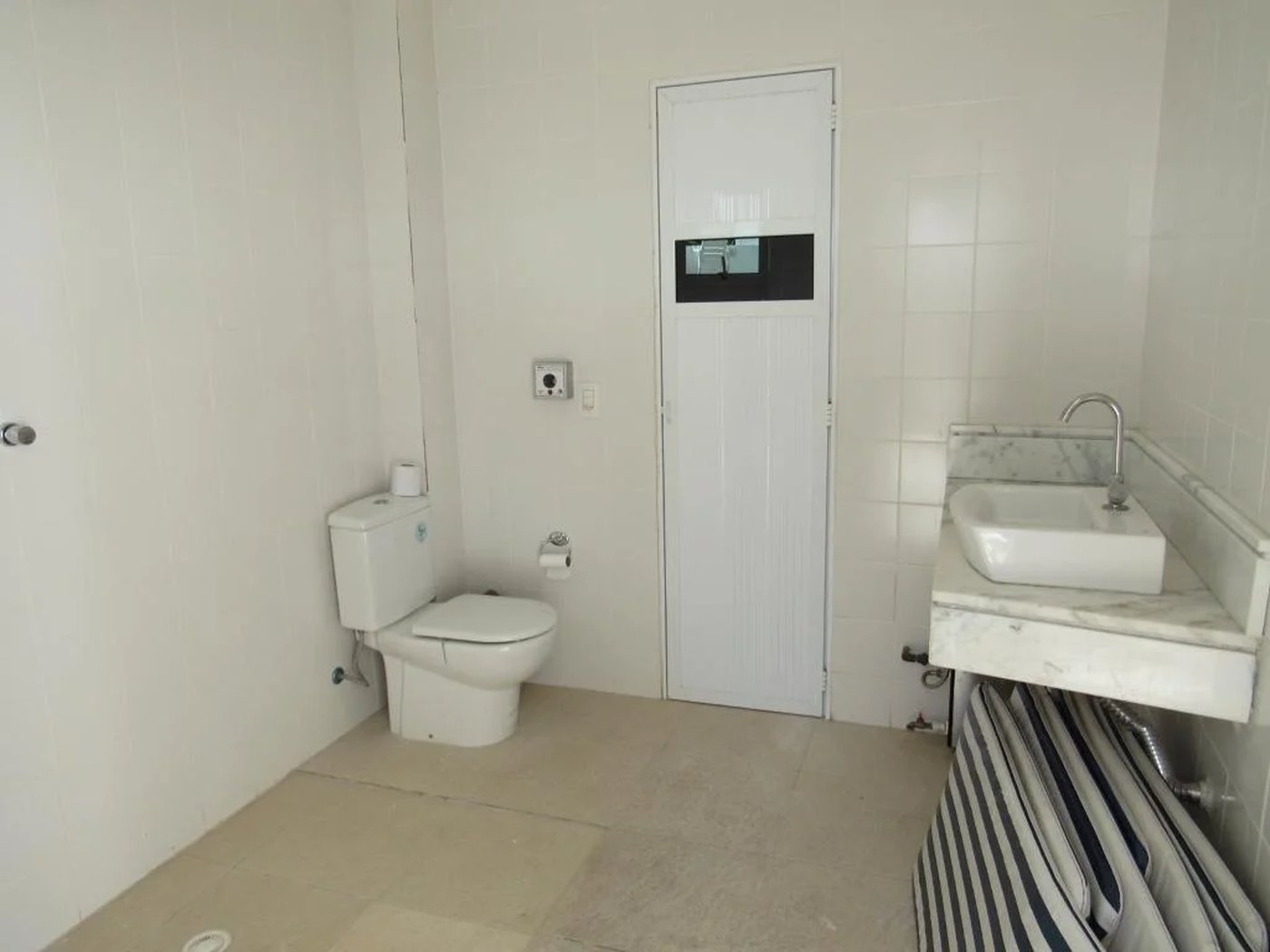 Apartamento à venda com 3 suítes em Real Parque, São Paulo, SP