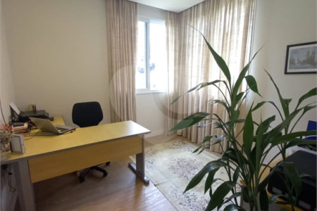 Casa à venda com 3 suítes no condomínio Alpes de Vinhedo, Vinhedo - SP