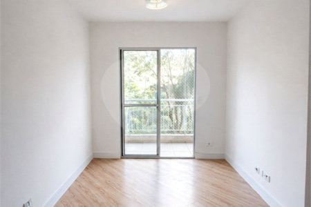 Apartamento à venda com 3 quartos em Jardim Caiapiá, Cotia, SP