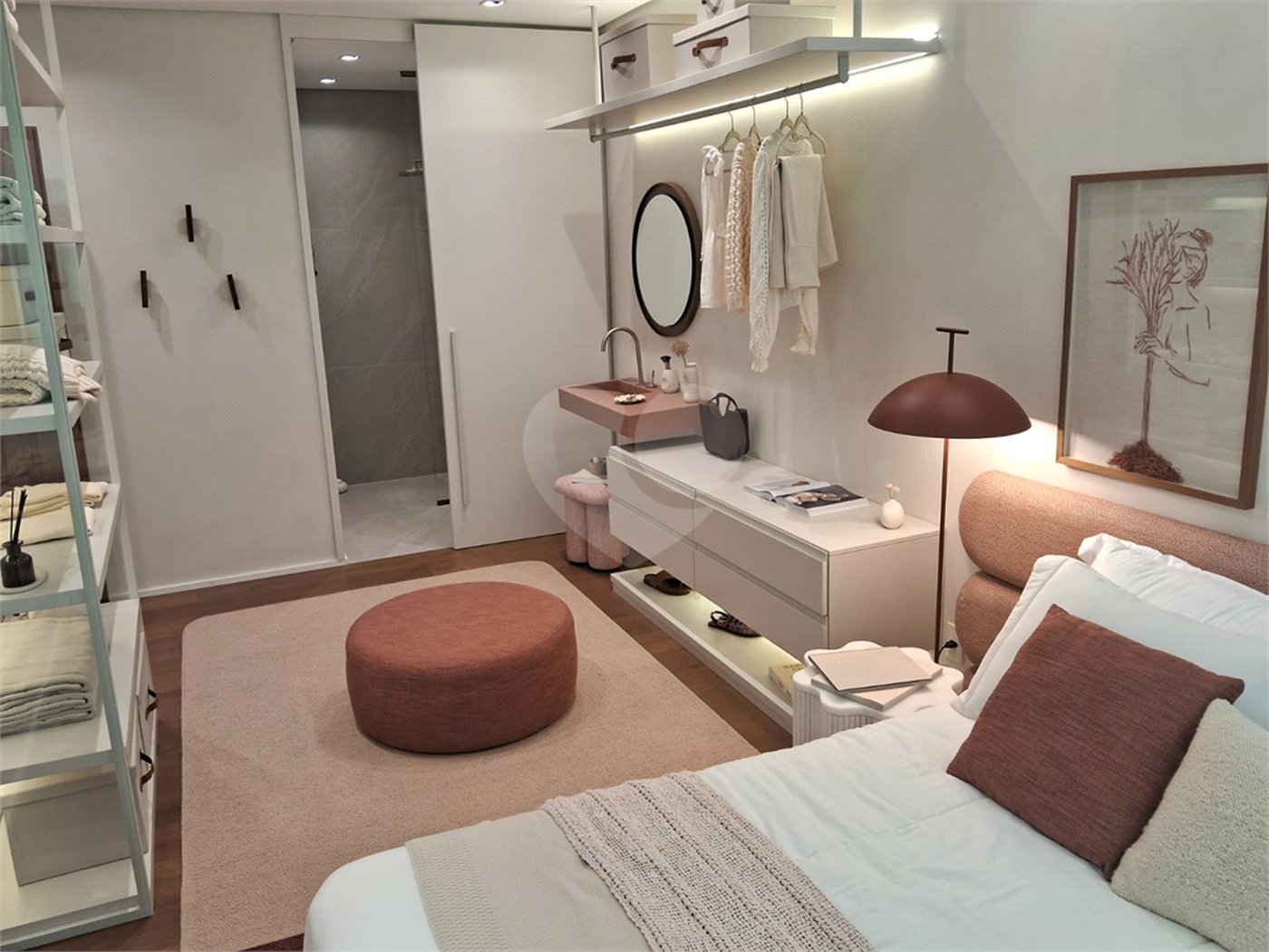 Apartamento à venda com 3 suítes em Moema, São Paulo, SP