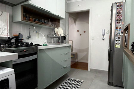Cobertura à venda com 3 quartos, sendo 1 suíte, em Vila Olímpia, São Paulo, SP