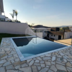 Casa à venda com 4 suítes no condomínio Santa Isabel I, Louveira - SP