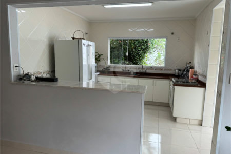 Chácara à venda com 4 quartos, sendo 3 suítes, em Colinas de Indaiatuba, Indaiatuba, SP
