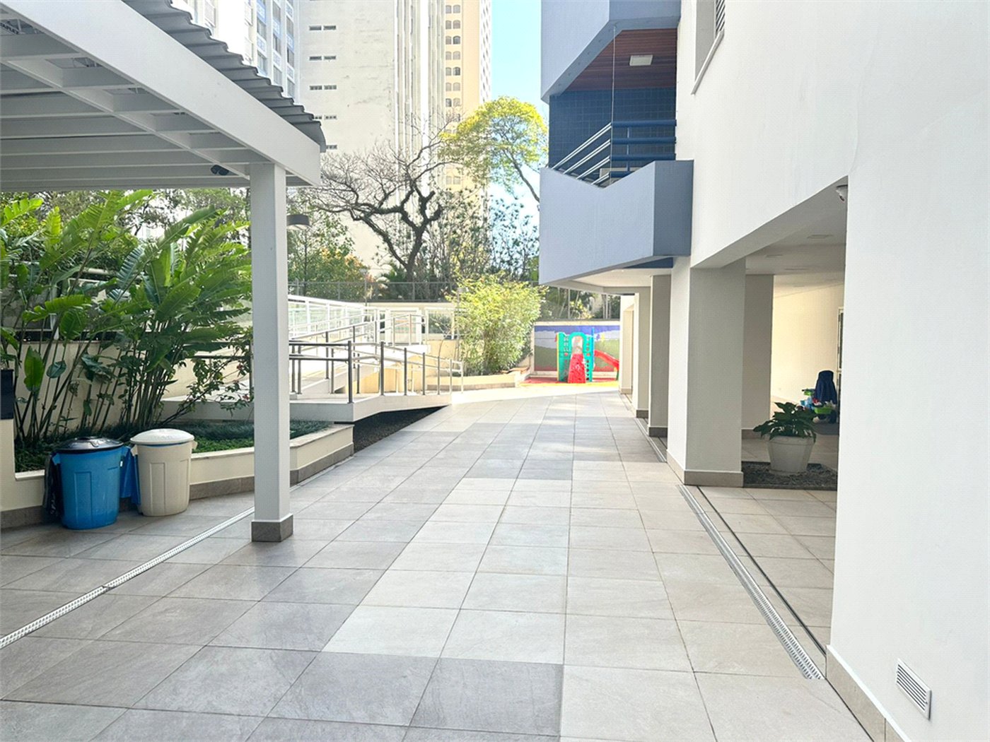 Apartamento à venda com 2 quartos, sendo 1 suíte, em Jardim Paulista, São Paulo, SP