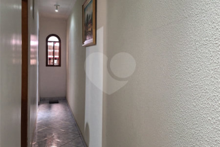 Casa à venda com 2 quartos em Vila Paulicéia, São Paulo, SP